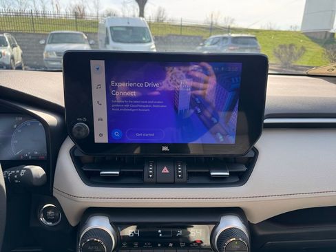 Used 2023 Toyota RAV4 Limited image 9