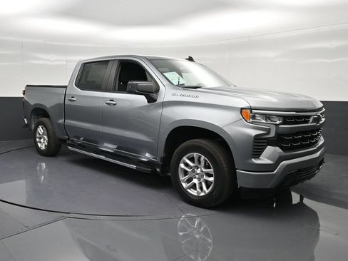 Used 2023 Chevrolet Silverado 1500 RST RWD image 5