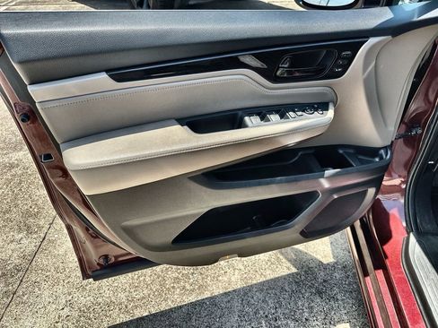 Used 2020 Honda Odyssey Elite image 21