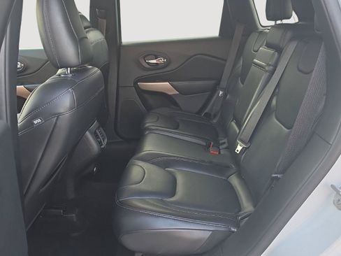 Used 2017 Jeep Cherokee High Altitude AWD/4WD image 14