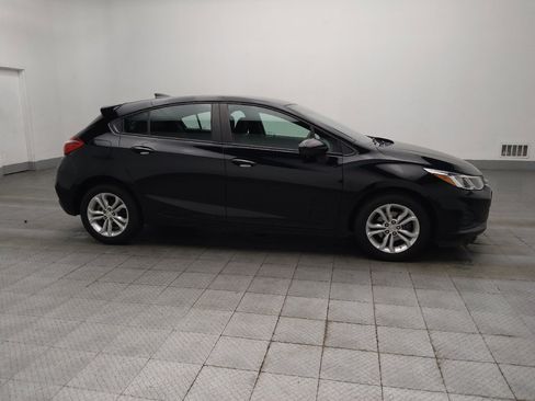 Used 2019 Chevrolet Cruze LS w/ LS Convenience Package FWD image 11