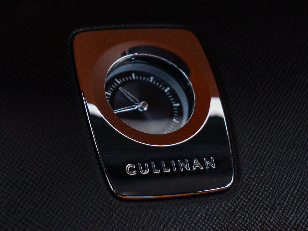 Certified 2023 Rolls-Royce Cullinan AWD/4WD image 46