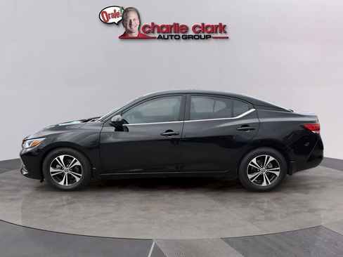 Used 2022 Nissan Sentra SV FWD image 3