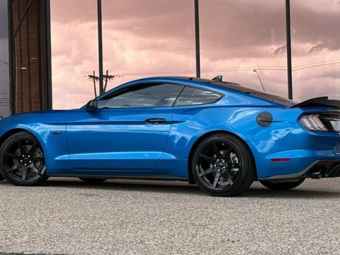 Used 2021 Ford Mustang GT w/ Black Accent Package RWD image 6