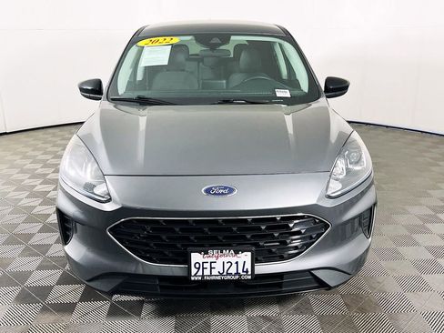 Used 2022 Ford Escape SE w/ SE Sport Appearance Package FWD image 2