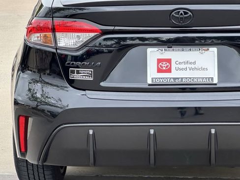 Certified 2024 Toyota Corolla SE FWD image 5