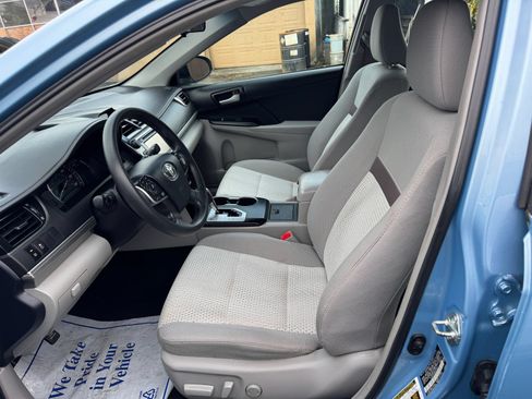 Used 2013 Toyota Camry LE FWD image 7