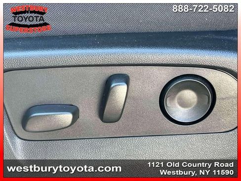 Used 2024 Chevrolet Silverado 2500 LT w/ Convenience Package AWD/4WD image 22