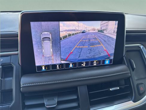 Used 2021 GMC Yukon SLT w/ SLT Luxury Plus Package image 15