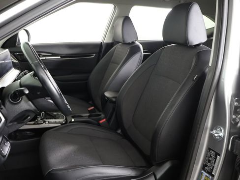 Used 2025 Kia Seltos S AWD/4WD image 28