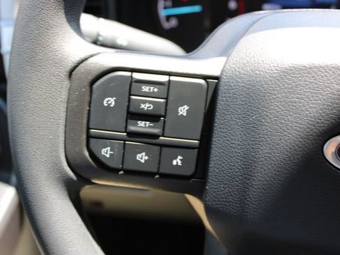 Used 2024 Ford F350 XLT w/ 360-Degree Camera Package AWD/4WD image 20