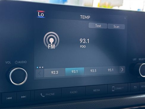 Certified 2025 Honda Civic Sport image 17