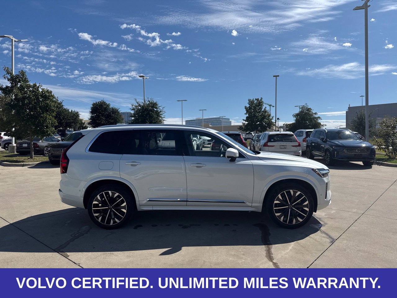 Certified 2026 Volvo XC90 B6 Plus AWD/4WD image 10