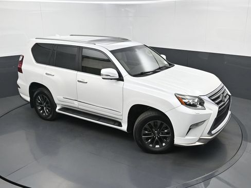 Used 2019 Lexus GX 460 Luxury AWD/4WD image 35