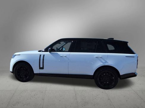 New 2026 Land Rover Range Rover Long Wheelbase SE AWD/4WD image 3