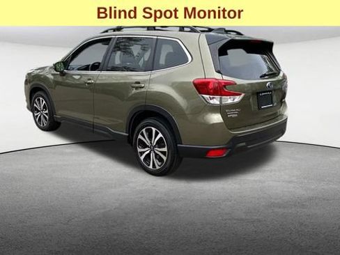 Used 2024 Subaru Forester Limited AWD/4WD image 7