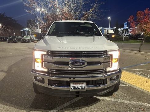 Used 2019 Ford F250 Lariat image 4
