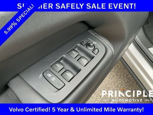 Certified 2023 Volvo XC60 B5 Plus w/ Climate Package AWD/4WD image 28