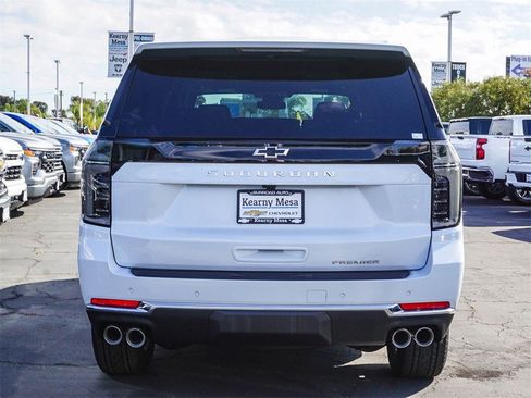 New 2026 Chevrolet Suburban Premier image 7