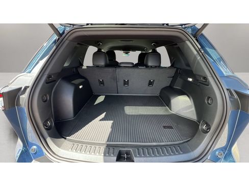New 2026 Chevrolet Equinox LT w/ Convenience Package II AWD/4WD image 30