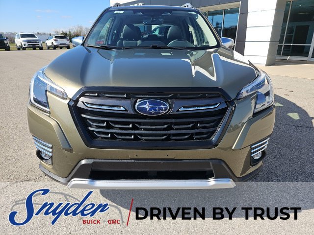 Used 2023 Subaru Forester Touring w/ Popular Package #2 AWD/4WD image 2