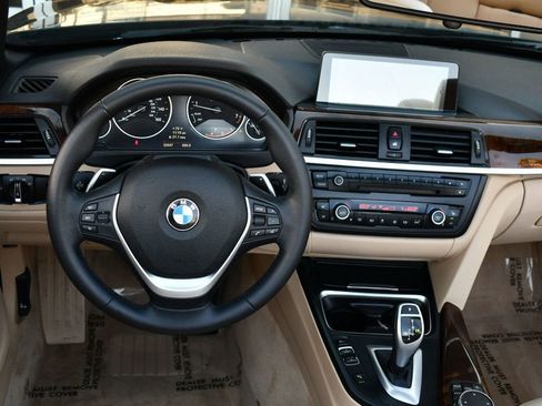 Used 2014 BMW 428i Convertible image 60