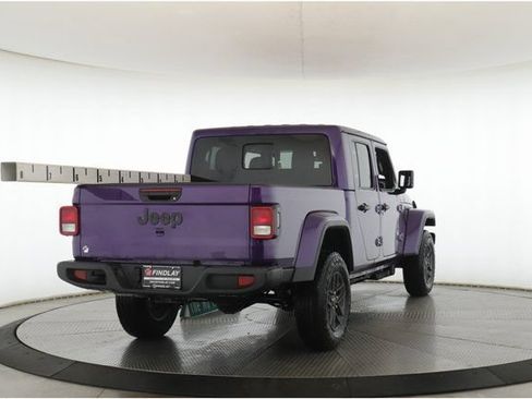 New 2026 Jeep Gladiator Sport AWD/4WD image 7