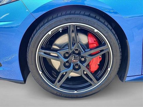 Certified 2021 Chevrolet Corvette Stingray Premium Conv w/ Z51 Performance Package RWD image 28