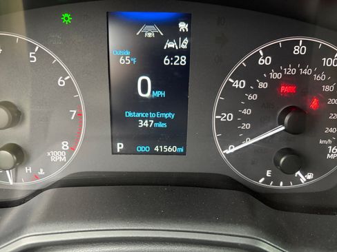 Certified 2025 Toyota Corolla LE FWD image 17