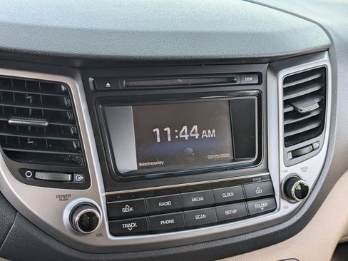 Used 2017 Hyundai Tucson Value image 27