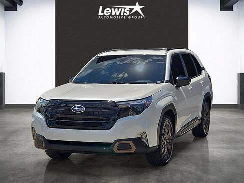 Used 2025 Subaru Forester Sport AWD/4WD image 1