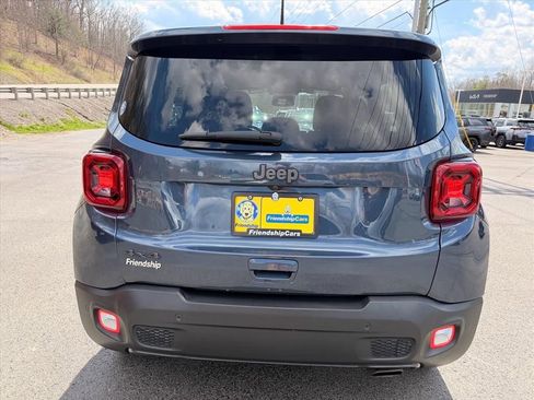 Used 2021 Jeep Renegade Latitude w/ Convenience Group AWD/4WD image 13