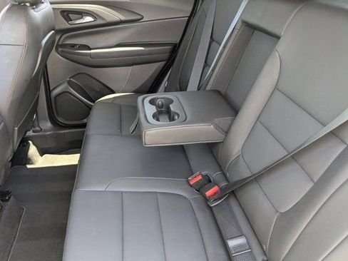 Used 2025 Chevrolet TrailBlazer RS w/ Convenience Package FWD image 14