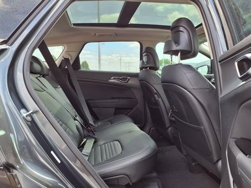 Used 2025 Kia Sportage SX FWD image 30