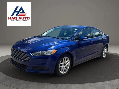 Used 2016 Ford Fusion SE FWD image 1