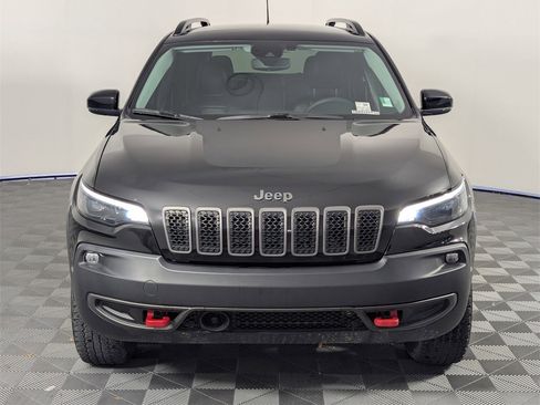 Used 2022 Jeep Cherokee Trailhawk image 10