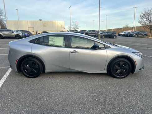 New 2026 Toyota Prius LE image 6