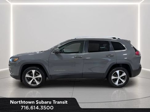 Used 2021 Jeep Cherokee Limited AWD/4WD image 2