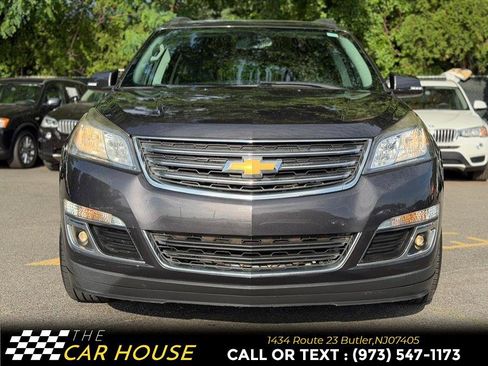Used 2017 Chevrolet Traverse LT FWD image 12