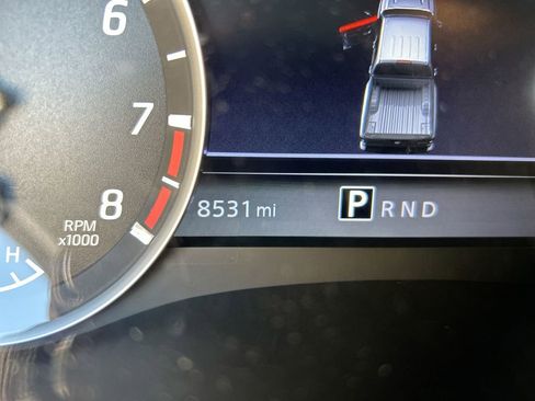 Used 2025 Nissan Frontier SV w/ SV Convenience Package RWD image 16