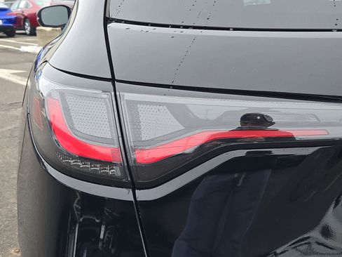 Certified 2026 Honda HR-V Sport image 11