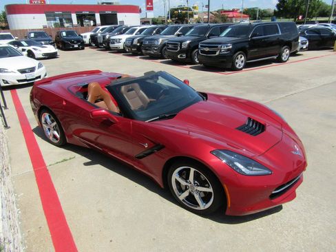 Used 2015 Chevrolet Corvette Stingray Convertible w/ 2LT Preferred Equipment Group RWD image 7