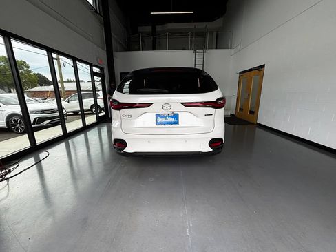 Used 2025 MAZDA CX-70 Plug-In Hybrid w/ Premium Pkg AWD/4WD image 8