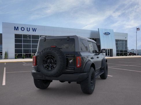 New 2026 Ford Bronco Outer Banks w/ Sasquatch Package image 8