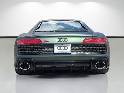 Used 2020 Audi R8 V10 w/ Carbon Exterior Package AWD/4WD image 4
