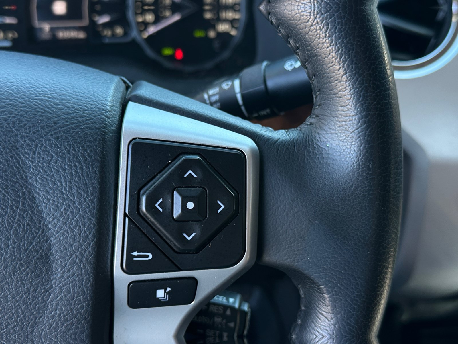 Used 2020 Toyota Tundra 1794 Edition RWD image 28
