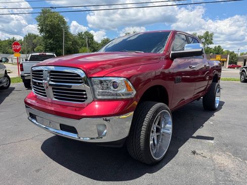 Used 2015 RAM 1500 Laramie AWD/4WD image 12
