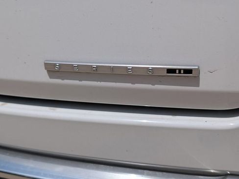 Used 2024 Jeep Wagoneer L Series II RWD image 50