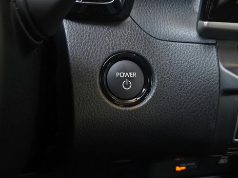 Used 2026 Toyota Camry SE FWD image 18