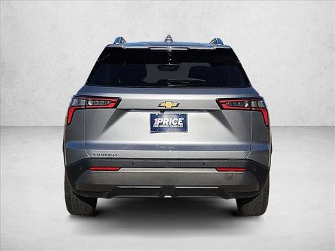 Used 2025 Chevrolet Equinox LT w/ Convenience Package II FWD image 6